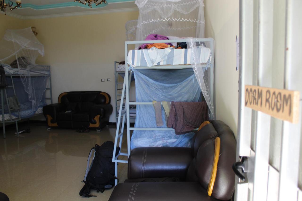 Bahir Dar Backpackers Hostel Exterior photo